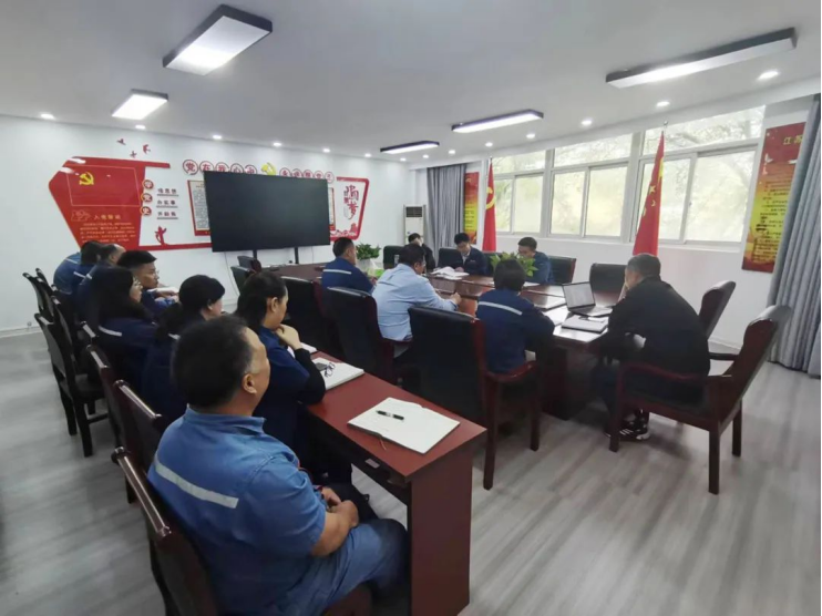 聚焦黨代會丨學(xué)習(xí)貫徹黨代會 踔厲奮發(fā)新征程——集團(tuán)各單位持續(xù)掀起學(xué)習(xí)宣傳貫徹黨代會精神熱潮 聚焦黨代會丨學(xué)習(xí)貫徹黨代會 踔厲奮發(fā)新征程——集團(tuán)各單位持續(xù)掀起學(xué)習(xí)宣傳貫徹黨代會精神熱潮